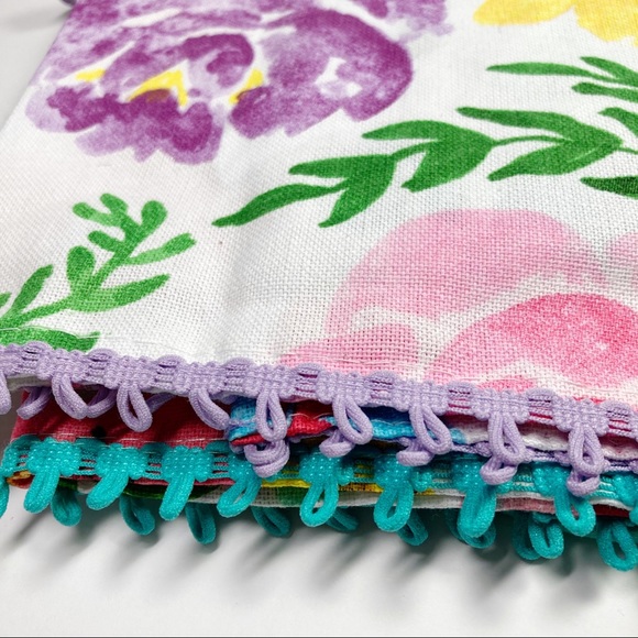 Kitchen Set (4) Floral Dish Towel & Potholders NEW - Picture 3 of 5